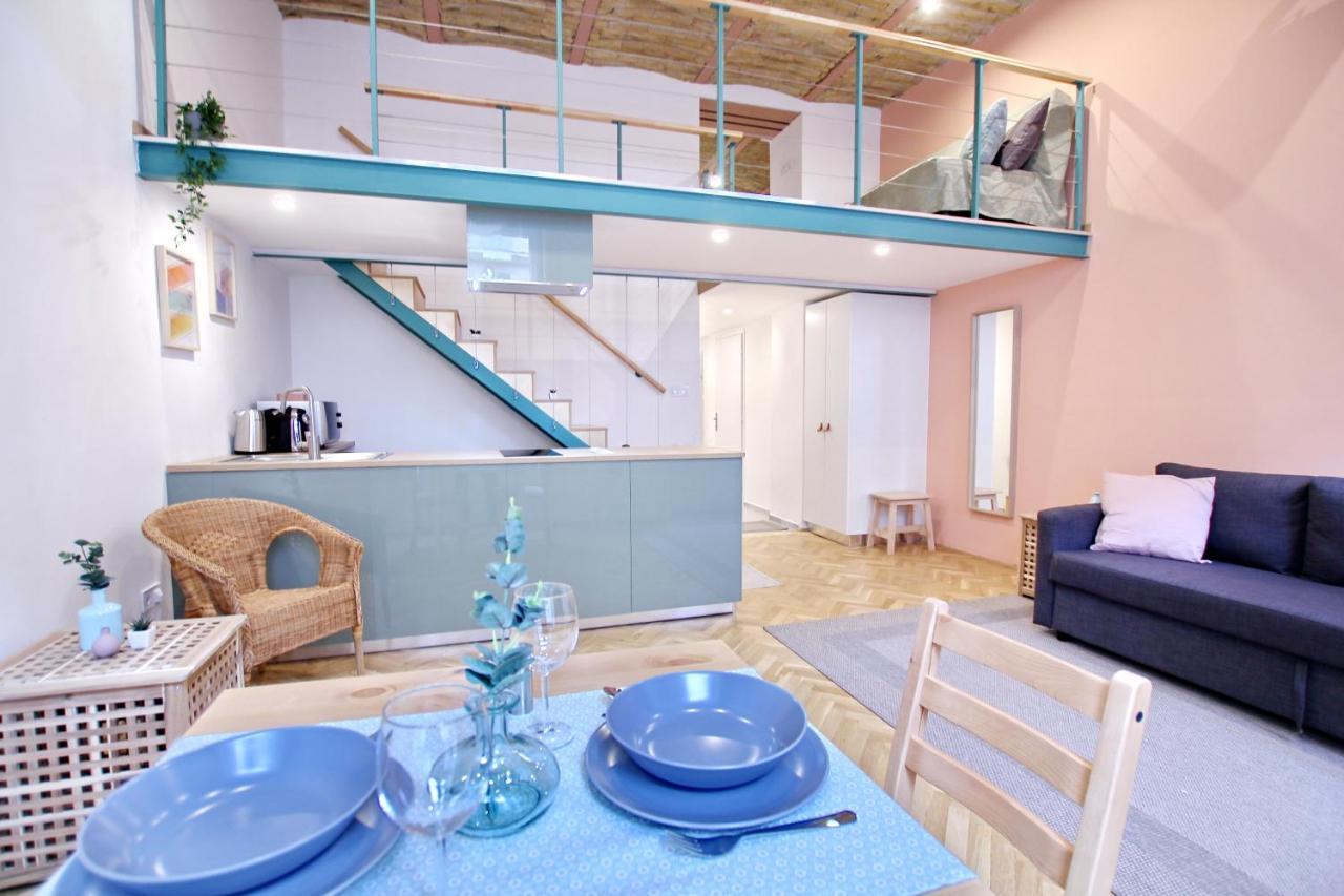 Awesome Budapest Downtown Studio W Balcony & Free Private Parking Buitenkant foto