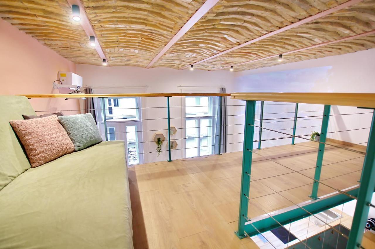 Awesome Budapest Downtown Studio W Balcony & Free Private Parking Buitenkant foto